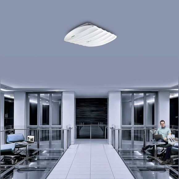 TP-Link Omada AC1350 Gigabit Ceiling Mount Wireless Access Point, MU-MIMO - Picture 2 of 16